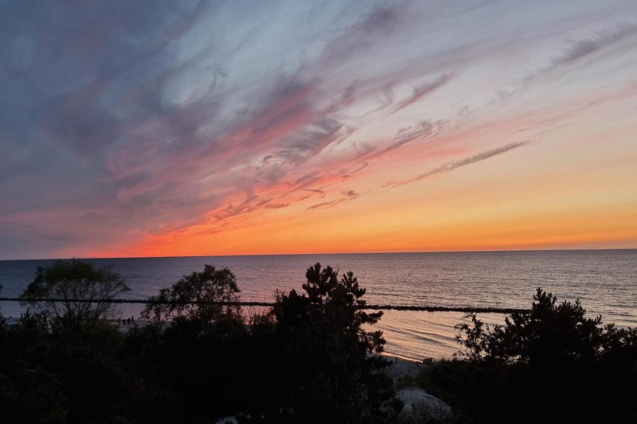 Apartament Morskie Widoki Natural Baltic Darlowko Buitenkant foto